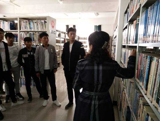  南校圖書館對新生入館培訓(xùn)圓滿結(jié)束