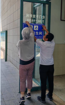 為做好各項活動順利進行，后勤管理處工作人員積極做好服務(wù)保障工作