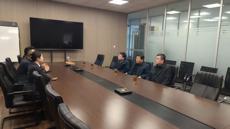 徐州萬(wàn)幫之星奔馳店調(diào)研